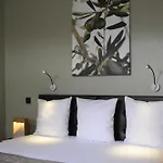 Astoria Hotel 3*