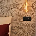 Astoria Hotel 3*