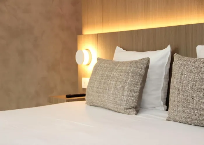 Astoria Отель Гент