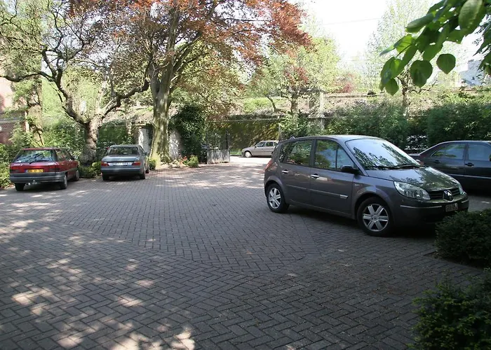 Astoria Отель 3*