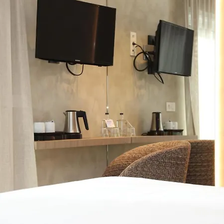 Astoria 3*