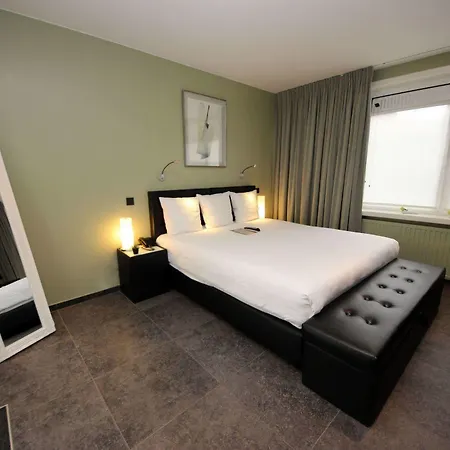 Astoria Hotel 3*